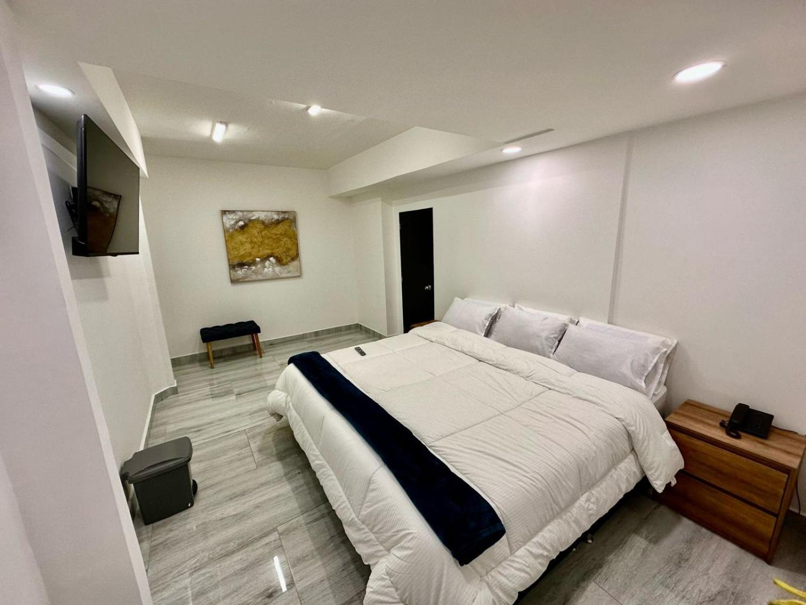 Hotel 33 Boutique *
